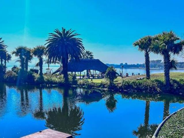 592 m² Land available in Eagles Landing