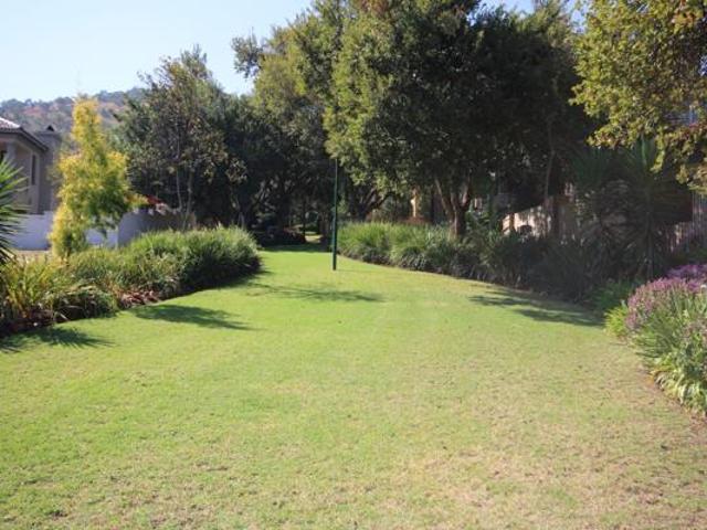 594 m² Land available in Kosmos Ridge Estate