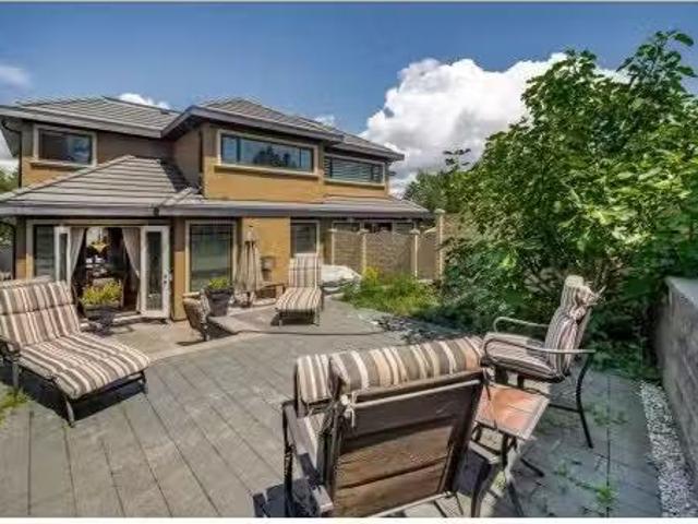 5955 Forglen Drive, Burnaby, BC, V5H 3L4 duplex for sale Li.