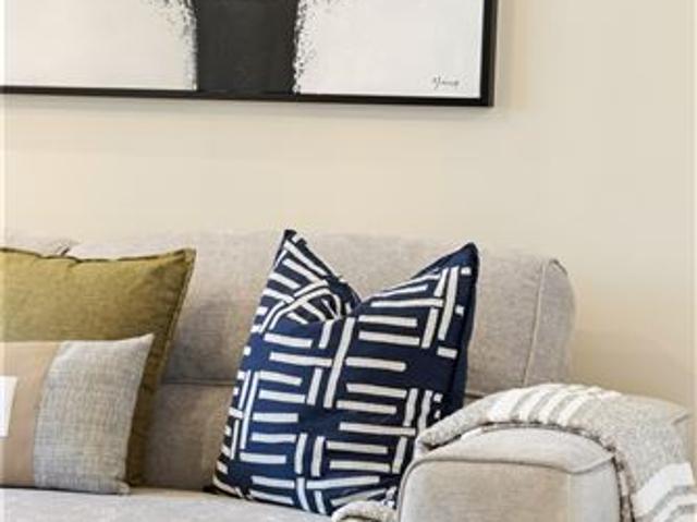 595,000 | Apartment 15, Errigal House, Eglinton Court, Donnybrook, Dublin 4 Vincent Finnegan 5010 MyHome. Ie Residential