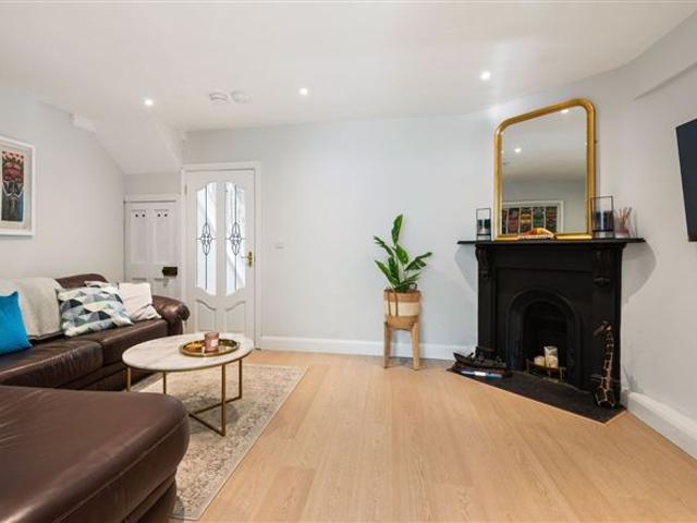 595,000 | 31 Mount Drummond Avenue, Harold's Cross, Dublin 6 DNG Terenure 4996 MyHome. Ie Residential