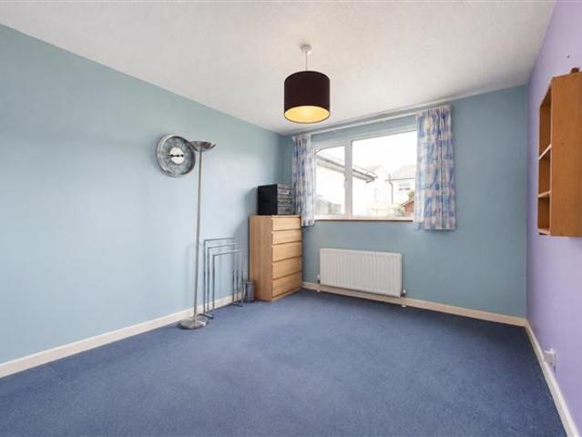 595,000 | 41 Broadford Crescent, Ballinteer, Dublin 16 Vincent Finnegan 5019 MyHome. Ie Residential