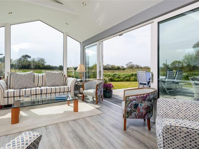 Sale Agreed | 4 Links Close, Rosslare Strand, Rosslare, Co. Wexford Sherry FitzGerald Radford 4996 MyHome. Ie Residential