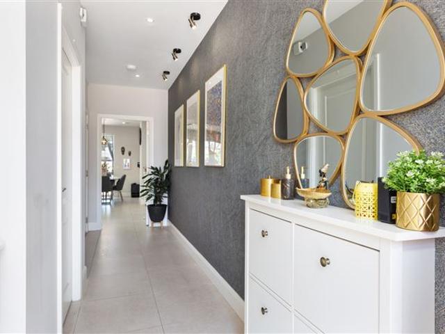 595,000 | 7 Hallwell Park, Adamstown, Lucan, Co. Dublin Sherry FitzGerald Lucan 5014 MyHome. Ie Residential