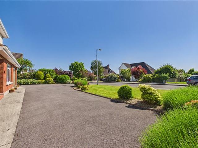 595,000 | 8 Holly Drive, Grantstown Village, Grantstown, Waterford Liberty Blue Estate Agents 5002 MyHome. Ie Residential