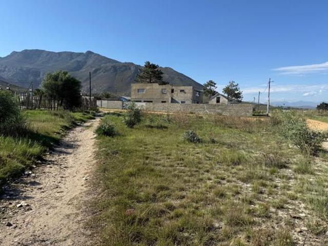 595 m² Land available in Botrivier