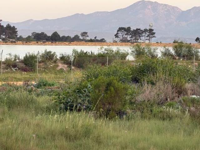 595 m² Land available in Botrivier