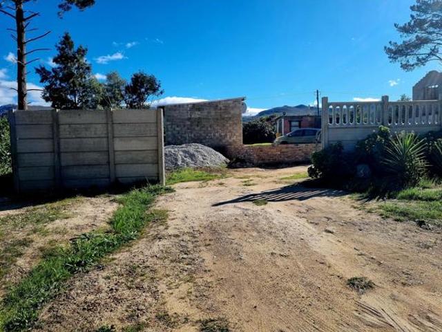 595 m² Land available in Botrivier
