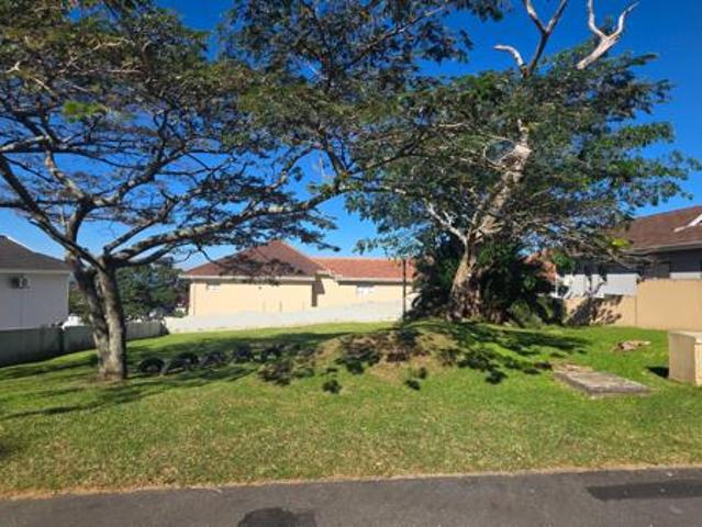 595 m² Land available in Shelly Beach
