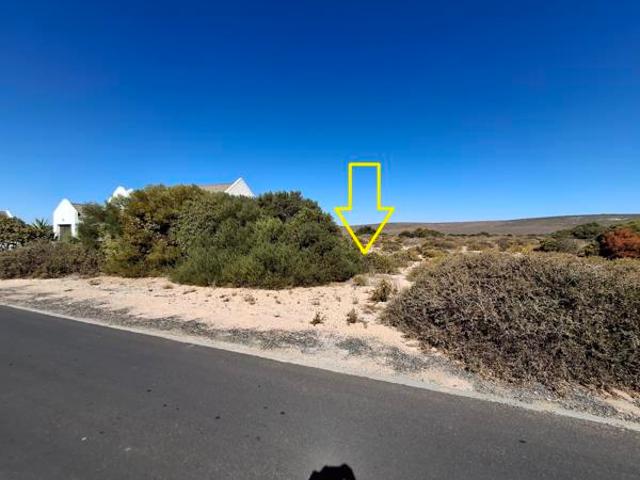 598 m² Land available in Golden Mile