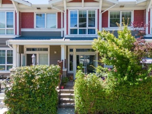 5992 Beachgate Lane, Sechelt, BC, V7Z 0S2 townhouse for sale | Listing ID R3024 | Royal LePage
