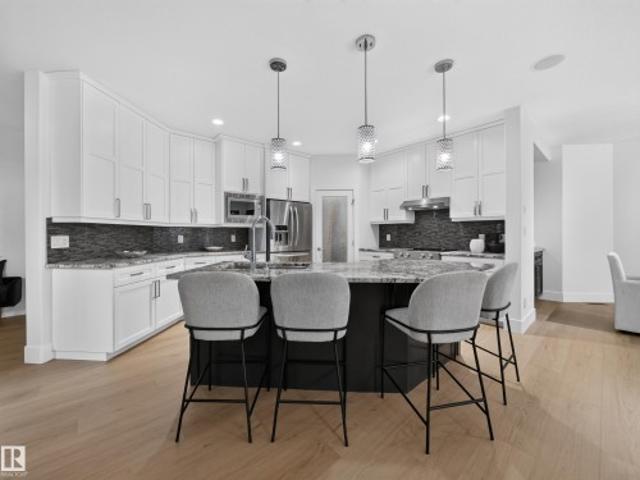 59 10 Ellerslie Rd Sw, Edmonton, AB, T6W 0Y2 condo for sale | Listing ID E4500 | Royal LePage