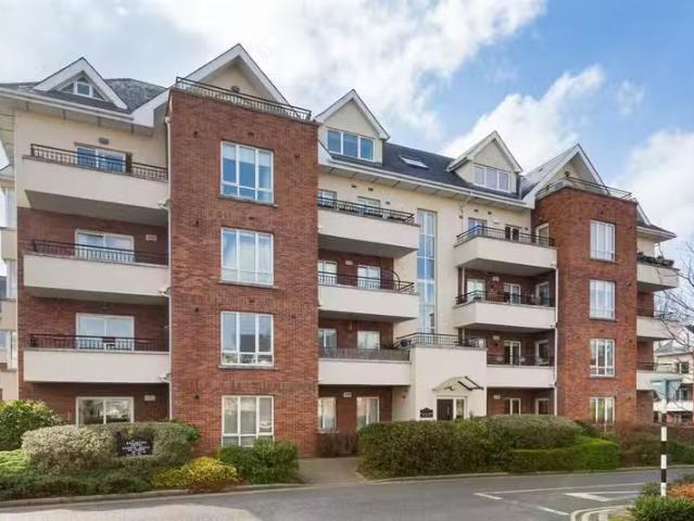 59 Ballintyre Grove, Ballinteer, Dublin 16