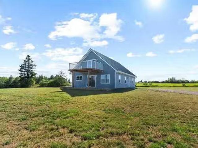 59 Bay Breezes Lane, Grand River, PE, C0B 1T0 house for sale.