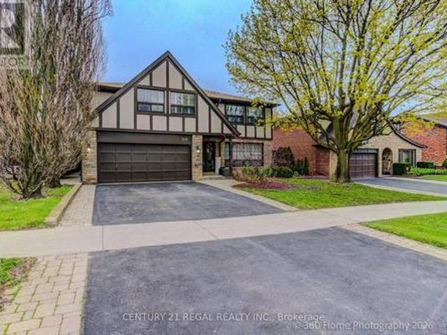 59 Beveridge Drive, Toronto, ON, M3A 1P1 house for sale | Listing ID C13063 | Royal LePage