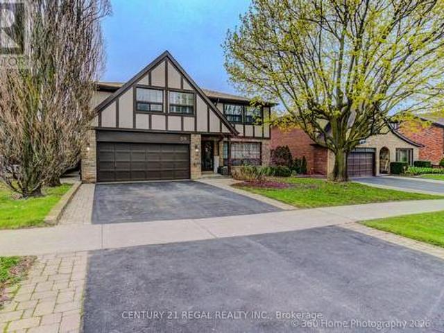 59 Beveridge Drive, Toronto, ON, M3A 1P1 house for sale | Listing ID C13415 | Royal LePage
