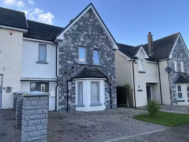 59 Ceol Na Habhann, Caherconlish, Co. Limerick, V94X39F is for.