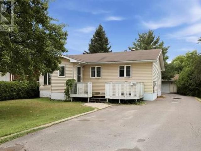 59 Chippewa St, Sault Ste. Marie, ON, P6C 3A2 house for sale | Listing ID SM261939 | Royal LePage