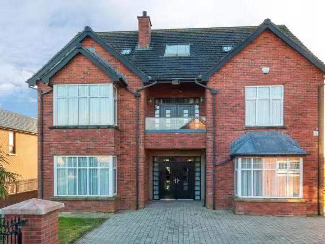 59 Farm Lodge Drive