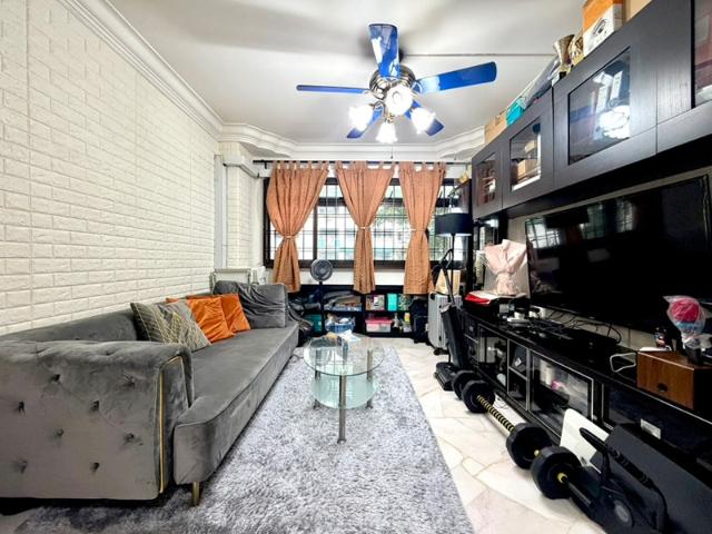 59C Geylang Bahru HDB Apartment For Sale, $880,000, 3 Bed 2 Bath 1,076 sqft $818.00 psf
