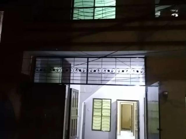 5 Murla beatiful house for sale with 5 bed full marbled Lahore Awan Town ID 25151