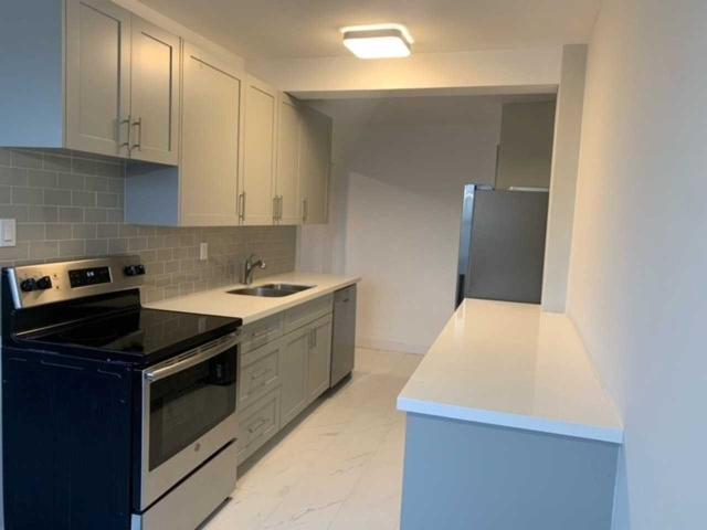 5 Mallory Gardens 2 Bedroom Apartment for Rent at 5 Mallory Gdns, Toronto, ON M4V 2A7 Deer Park