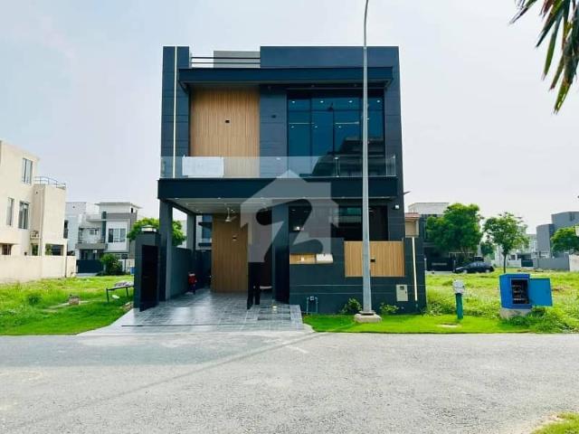 5 Malra Luxury Brand New House For Sale In Bahria Town Lahore