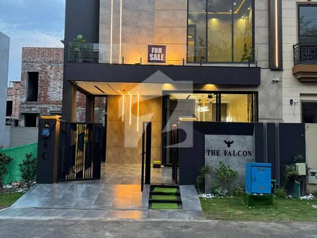 5 Marla Model House | Construction by Zodic Associates | DHA Phase 9 Town | Grey to Turnkey | Rs. 3,0003,500/sqft