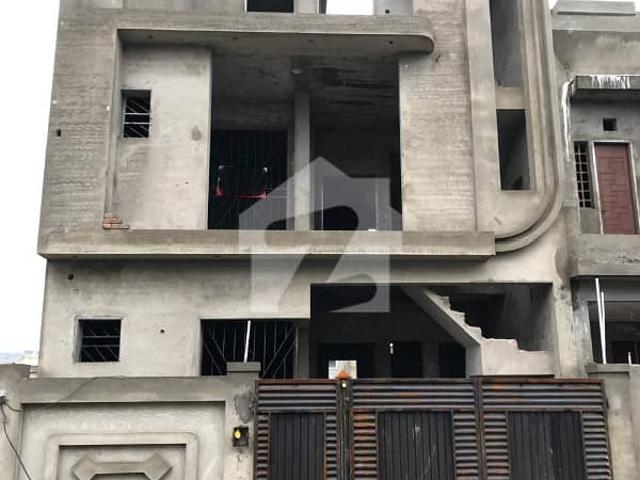 5 Marla Modern Design Grey Structure House For Sale In Park View City Lahore | For Discounted Price And Original Pictures Download The App Signature Lands