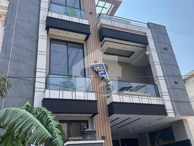 5 Marla Modern Design Lavish House For Sale In Park View City Lahore | For Discounted Price And Original Pictures Download The App Signature Lands