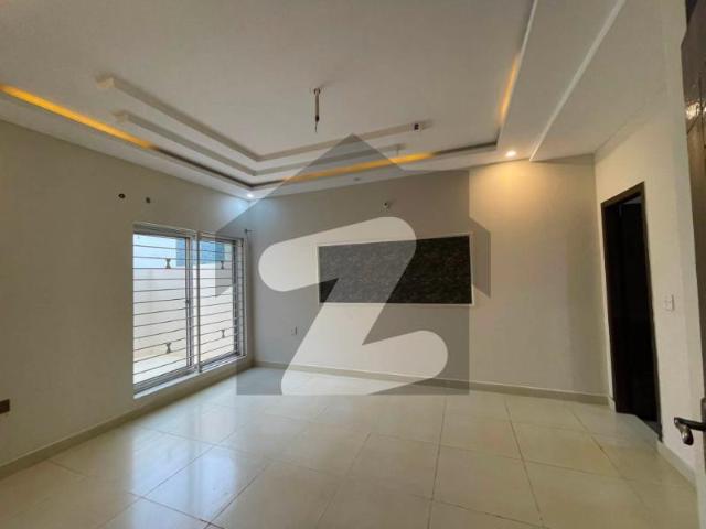 5 Marla Modern Double Storey Slightly Used House for Sale Buch Executive Villas, Multan Buch Executive Villas