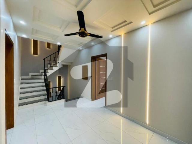 5 Marla modern House available for Sale in block DD Citi housing Gujranwala Citi Housing Society