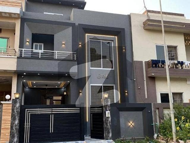 5 Marla Modern House available for Sale in block FF Citi housing Gujranwala