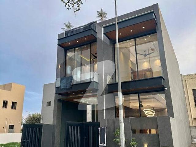 5 Marla Modern House For Sale In DHA 9 Town Ideal Family Home