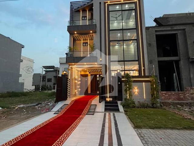 5 Marla Modern House for Sale on 80 Ft Road E Block with solar system