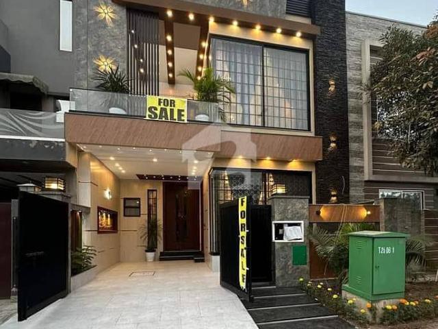 5 Marla Modern Solid Designer House For Sale In Jinnah Block