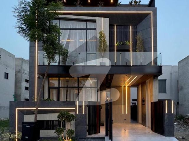 5 Marla Modran Designer House Available For Rent In DHA 9 Town