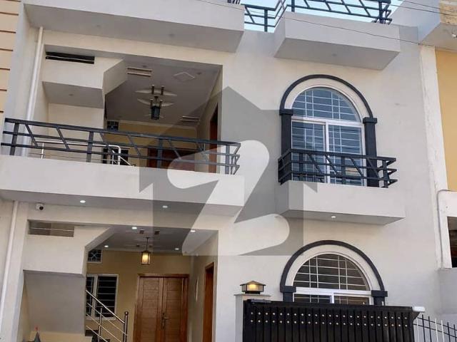 5 Marla Modren House For Sale