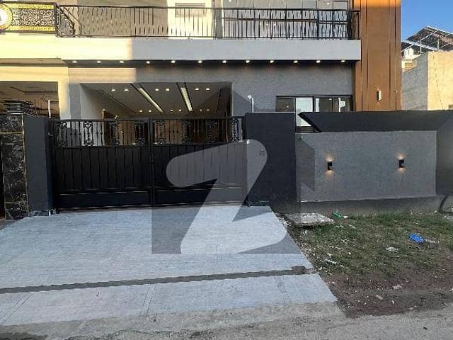 10 Marla Most Beautiful House For Sale In Buch Villas Multan