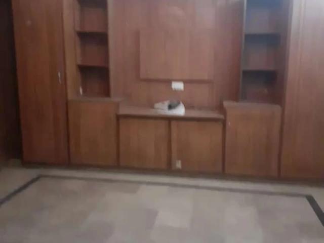 5 marla neet marbal floor lower p 4rent johar town near imporiam mall lahore johar town id 41334