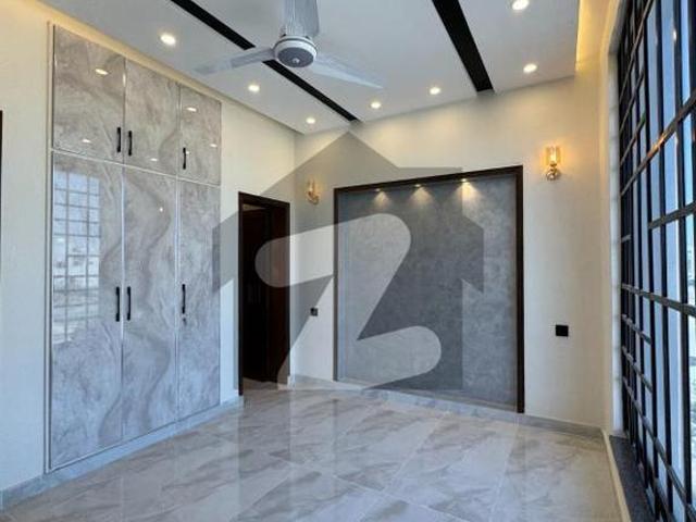 5 Marla Aura, ULTRA MODERN LIVING IN Bahria Orchard Presented by Mohal Land Holdings Experience & Trust Bahria Orchard Phase 1