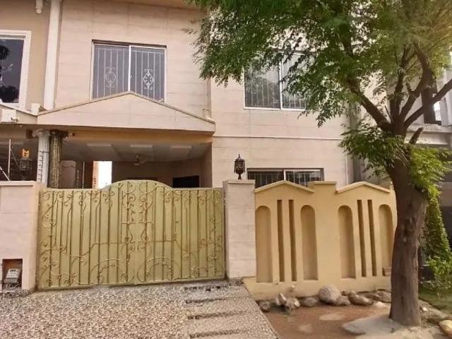 5 Marla Adorable Bungalow On Top Location For Sale in DHA Phase 9 Town Lahore DHA Defence ID 99225