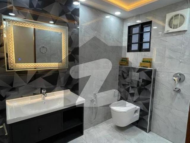 5 Marla Almost Brand New Luxury House Available For Sale In Bahria Town Lahore. Bahria Town Block AA