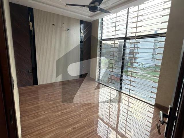 5 marla beautiful ultra modern house for sale in central park housing society lahore Central Park Housing Scheme