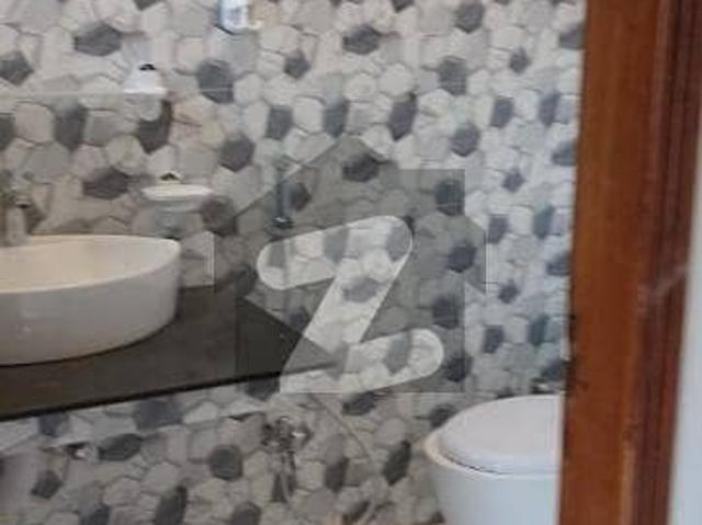 5 Marla Beautiful House Available For Rent