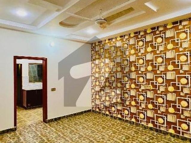 5 Marla Beautiful House Available For Rent In Shalimar Colony Walking Distance To Main Road Shalimar Colony