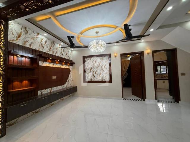 5 Marla Beautiful House Available For Sale In Orchard Phase 2