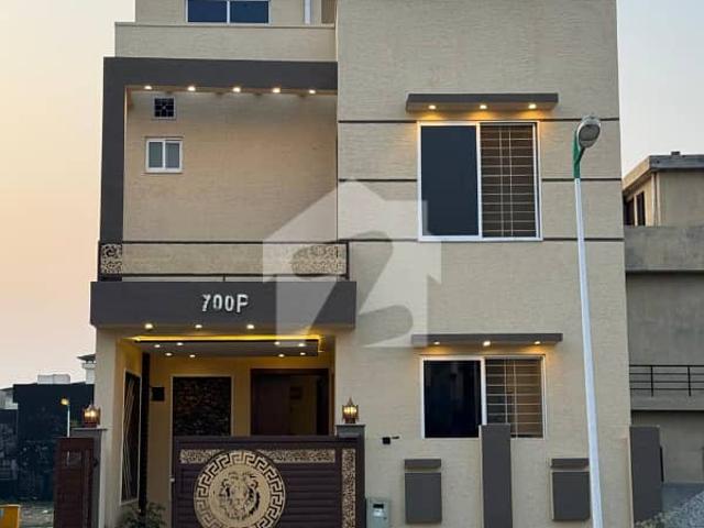 5 Marla Beautiful House for Sale in Bahria Town Phase 8, Rawalpindi Prime Location