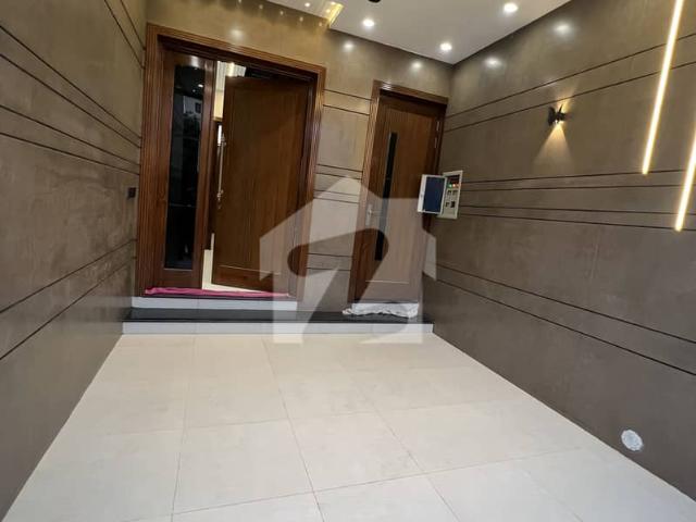 5 Marla Beautiful House For Sale In Central Park Housing Society Lahore
