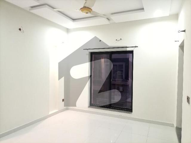 5 marla beautiful house for sale in paragon city